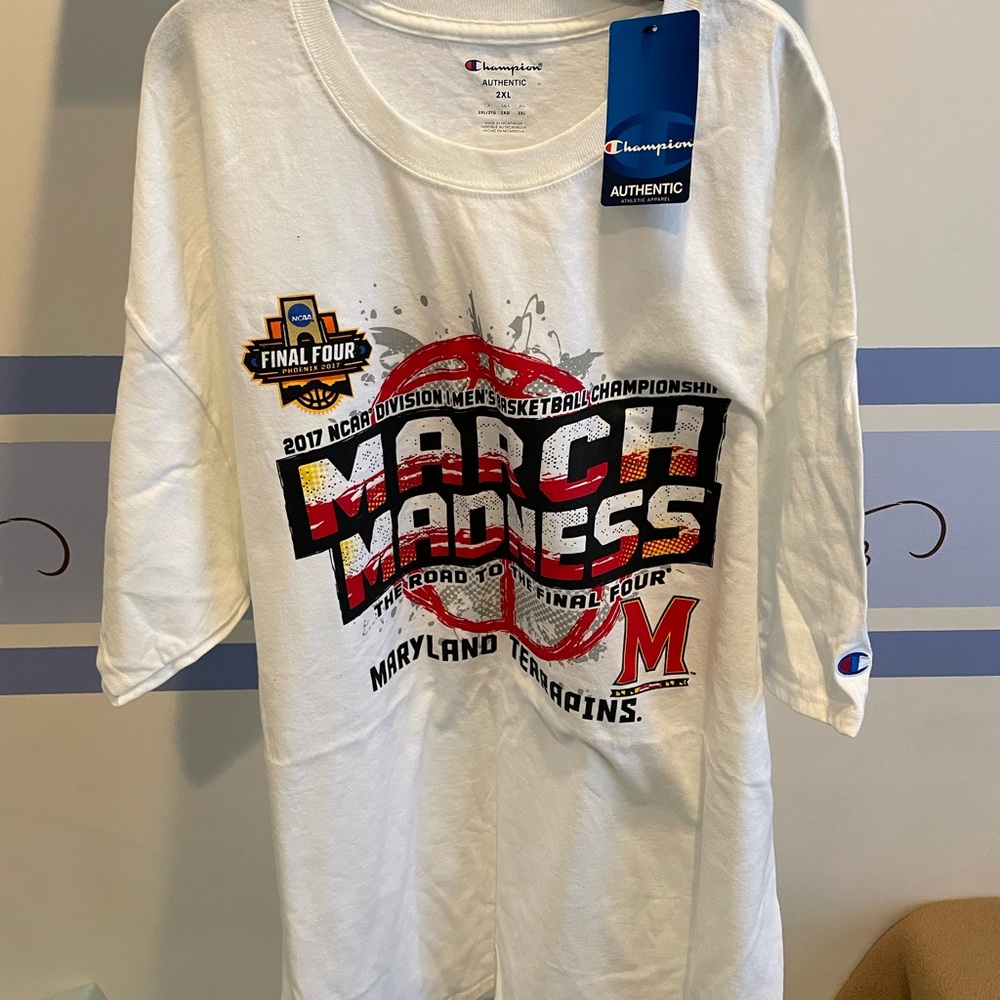 Champion NCAA March Madness Graphic Tee
